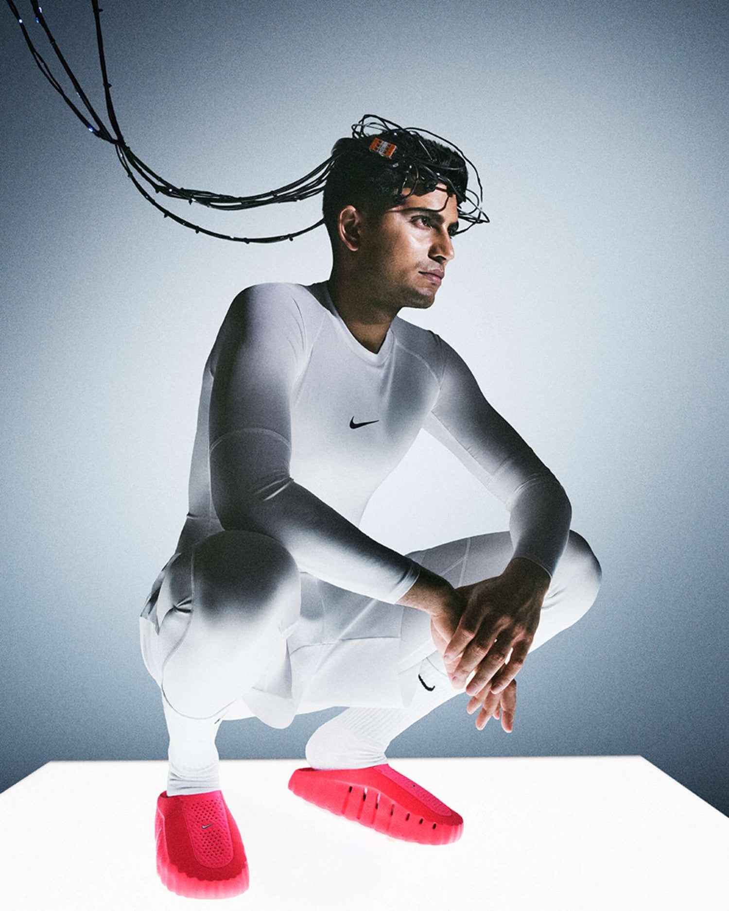 Nike Mind 001 Solar Red